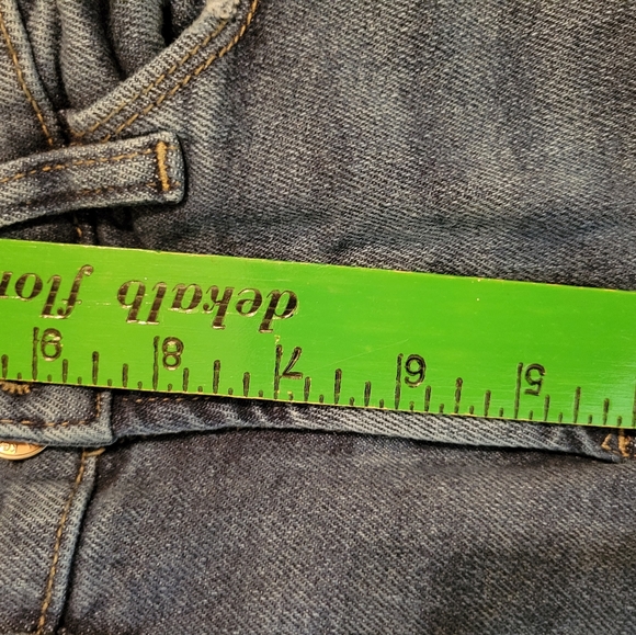 Kensie vintage looking jeans - Picture 7 of 8